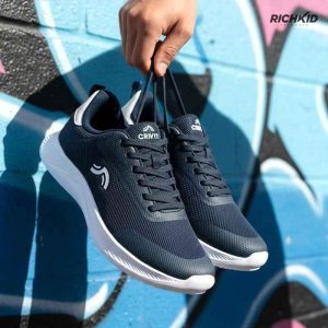 CRIVIT লাইট ওয়েট (মেশ রানিং/ট্রেনিং) স্নিকার্স।