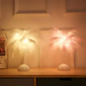 ✨ Sophie Feather Lamp (Mini)
