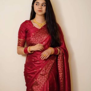 Japani Silk Sharee with Blouse Piece