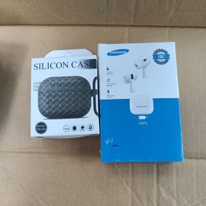 Bluetooth earbud & Silicone Case