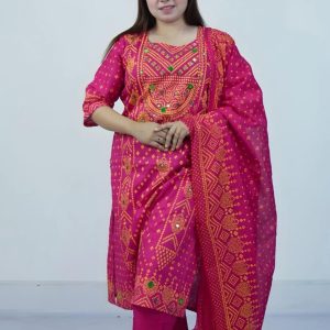 কারচুপি বুটিক্স থ্রি পিস😍