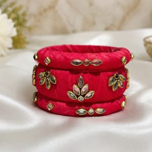 হ্যান্ডমেন্ট চুরি