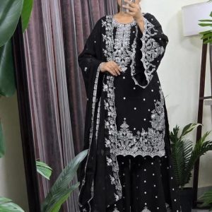 নিউ ভাইরাল প্রিয়িয়াম গর্জিয়াস থ্রি পিছ