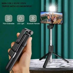 XT 02 Selfie Stick & Tripod