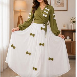 Stylish Tops and Skirt Set