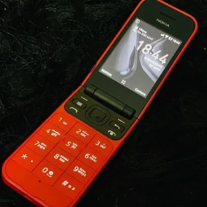 Nokia 2720 red Vietnam