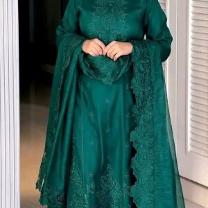 Embroidery Three Piece3