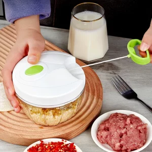 Multifunctional Manual Vegetable Chopper – 500ML