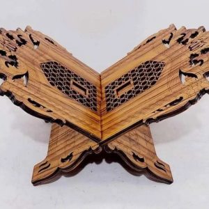 Wooden rehel